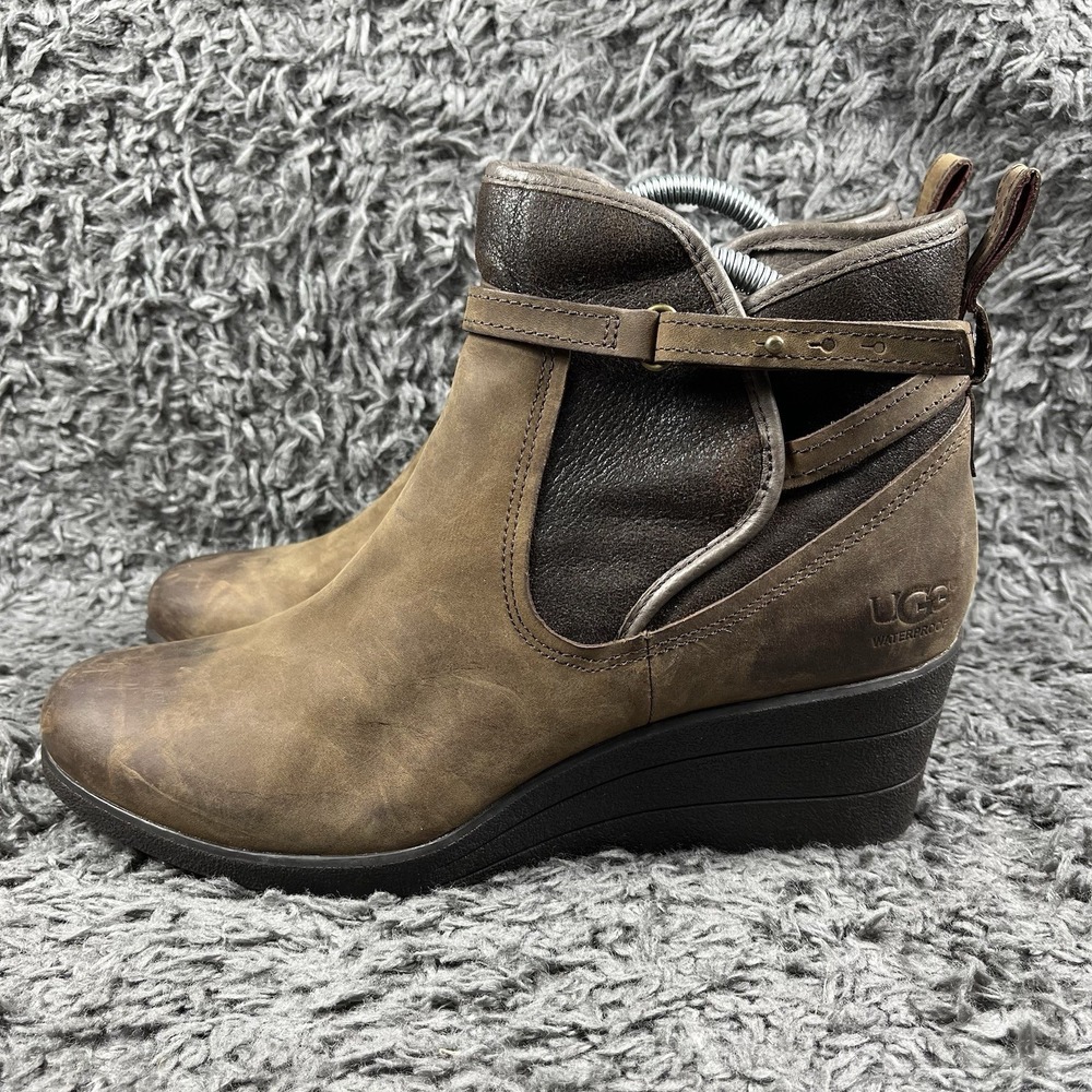 UGG‎ EMALIE STOUT WATERPROOF LEATHER ANKLE WEDGE BOOT US 12